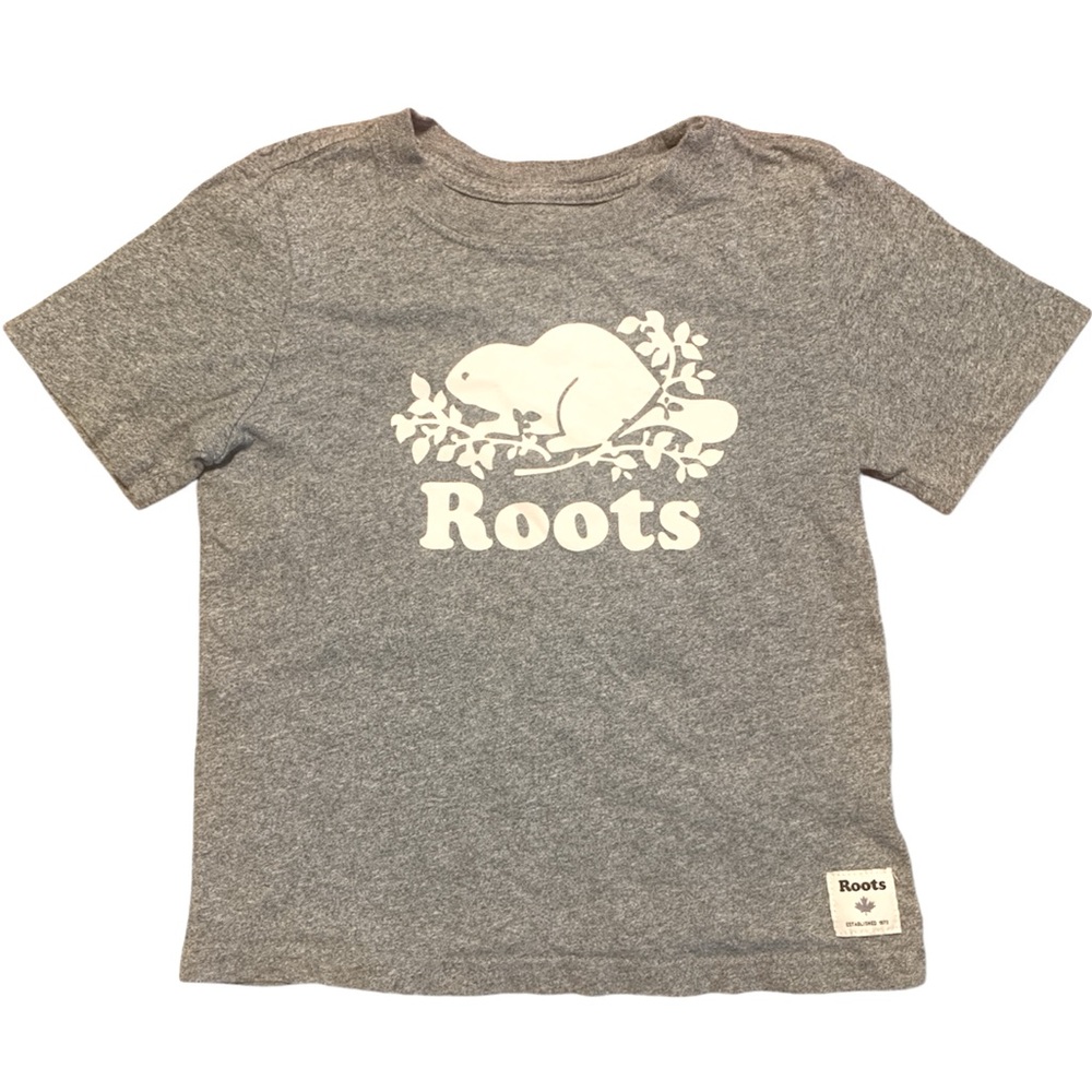 Roots kids size 5T T-shirt